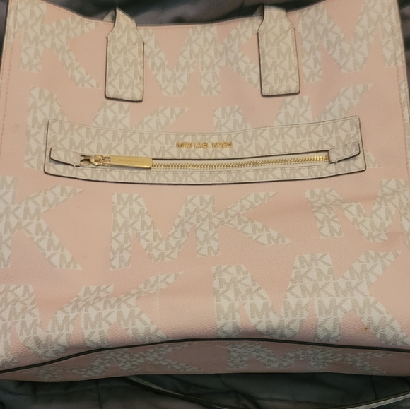 Michael Kors Tote - Picture 3 of 3